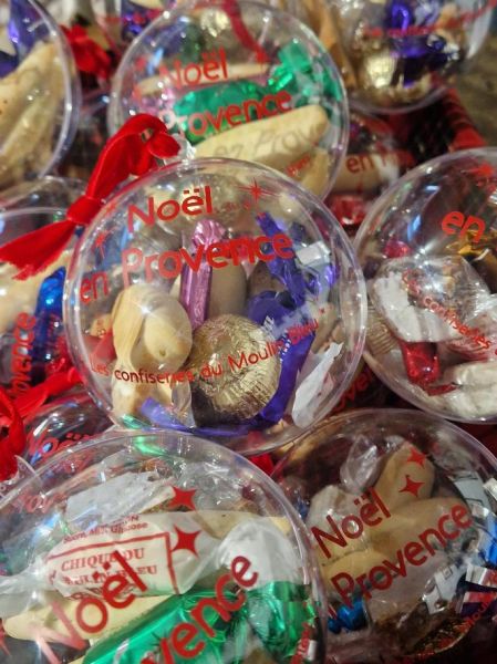 Boule Confiserie à suspendre 